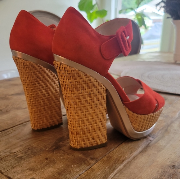 Miu Miu Heels - Picture 5 of 9